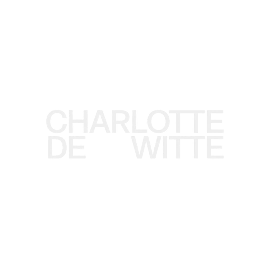Charlotte de white.png